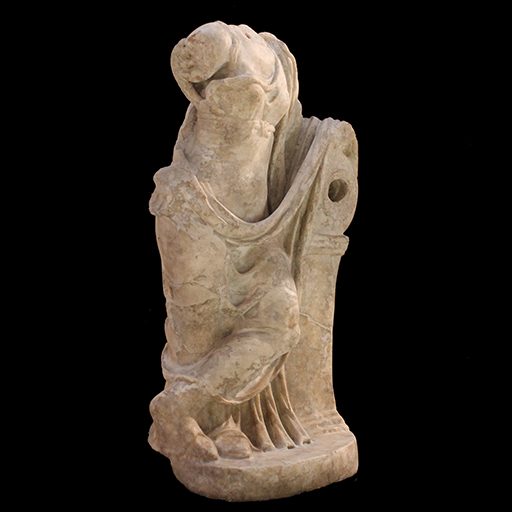 Little statue of a Nymph Archaeological Artifact A 0.9.1156 - ...